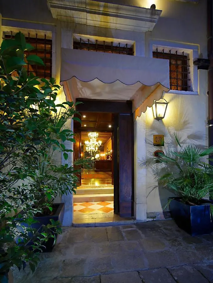 Duodo Palace Hotel Venice 4*,  Italy