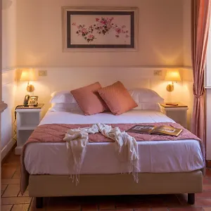 https://aenea-superior-inn.it-romehotels.com
