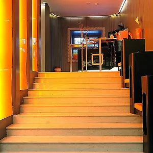 https://orange.it-romehotels.com