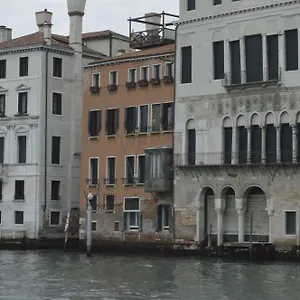 Penzion Leon Bianco On The Grand Canal