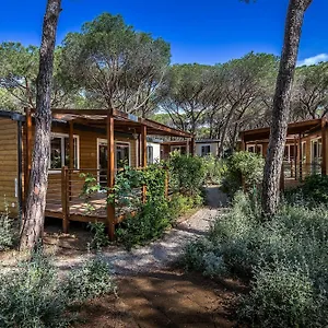 https://camping-internazionale-etruria.it-tuscanyhotel.com