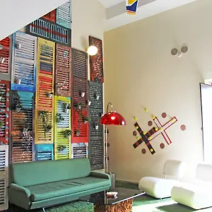 urban-pop-2-bnb.taorminaitalyhotels.com/